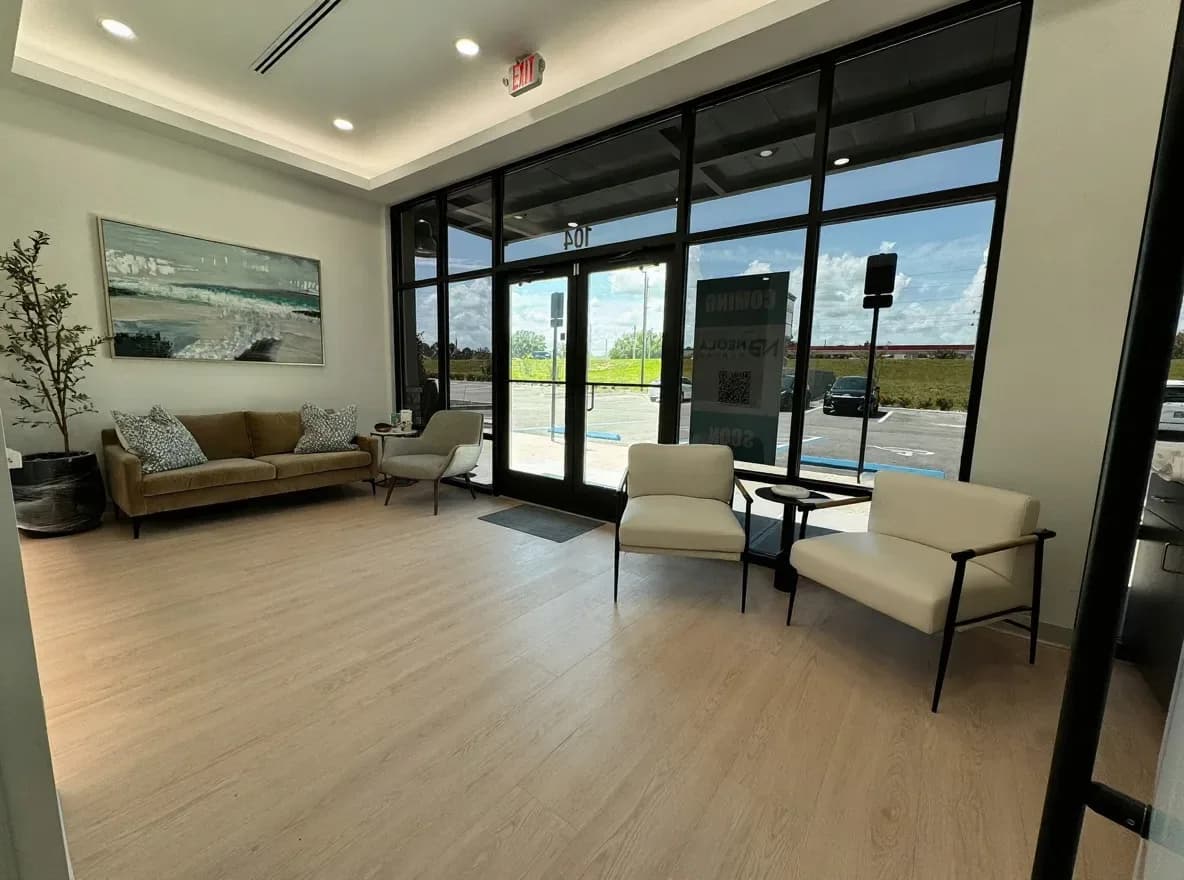 Neola Dental waiting room in Minneola, FL